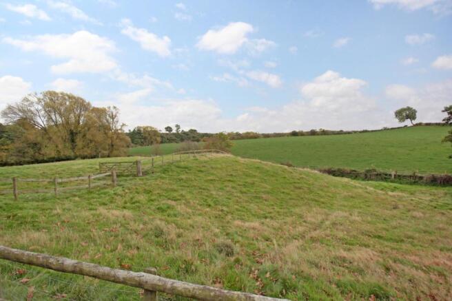 Gardens And Paddocks