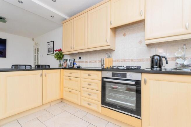 Kitchen Image 2