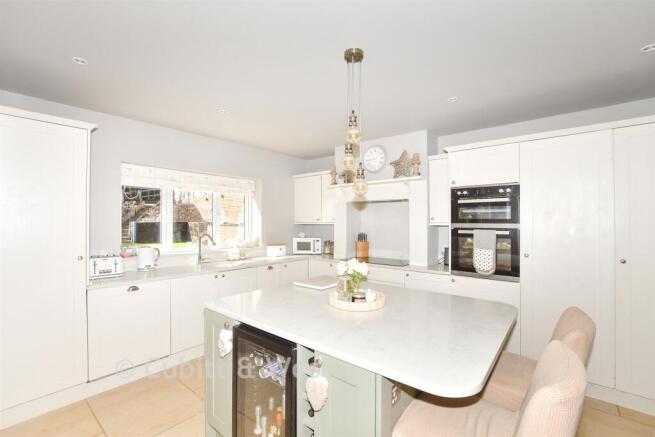 Kitchen/ Family Area
