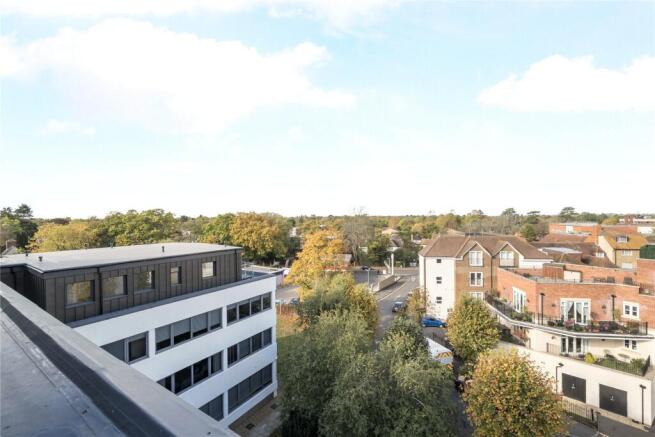 Rosemount Avenue, West Byfleet, Surrey, KT14 photo 4
