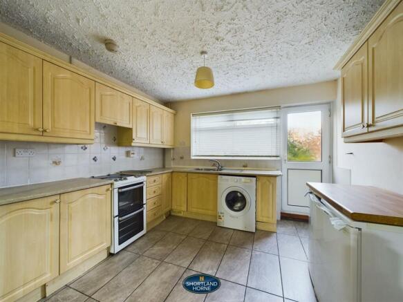 CAM01906G0-PR0161-STILL004.jpg