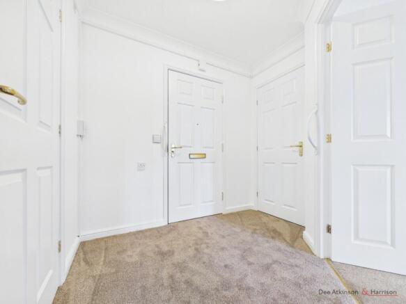 1 bed Sheltered Housing for sale Image 11