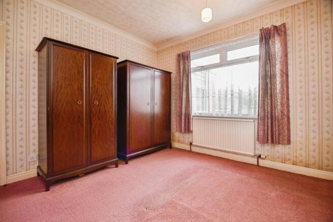 2 bed Detached Bungalow for sale Image 8