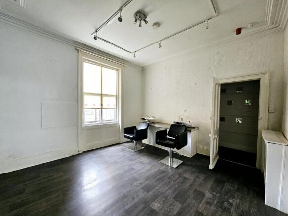 Block of Apartments for sale Image 6