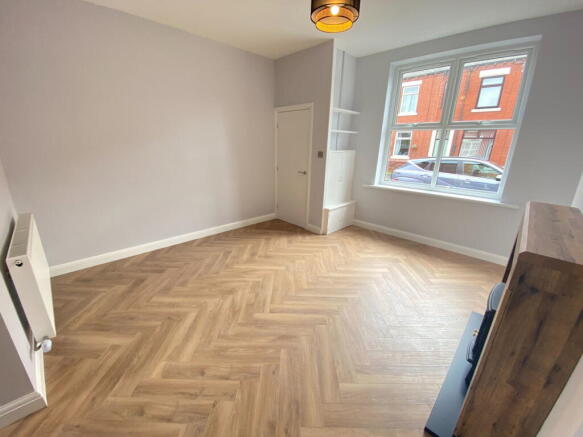 2 bed Semi-Detached for sale Image 6