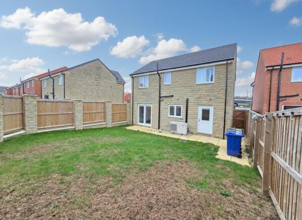 Murray Drive, Stairfoot, S70 photo 4