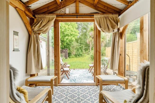 Garden studio