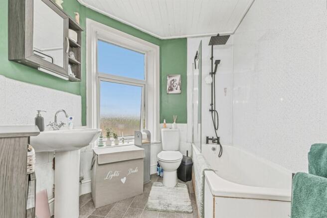 1 bed Terraced for sale Image 6