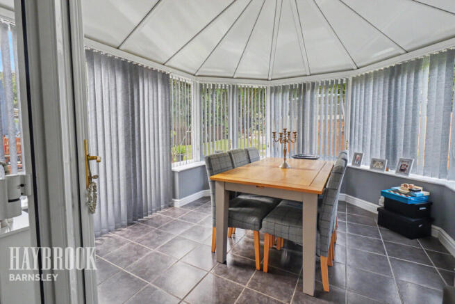 3 bed Semi-Detached for sale Image 7