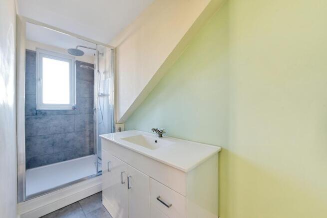 5 bed Semi-Detached for sale Image 12