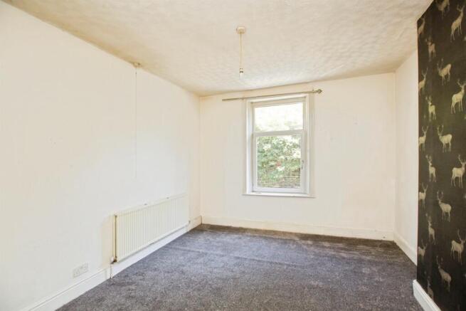 2 bed Terraced for sale Image 8