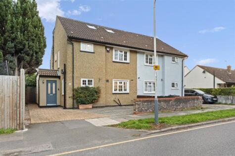 Great Central Avenue, Ruislip