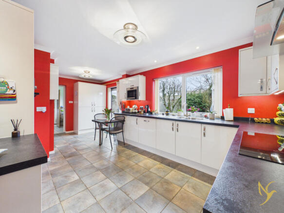 #WelcomeHome to: The Firs, Sailors Bank, Lower Broadheath, Worcester, WR2 photo 4