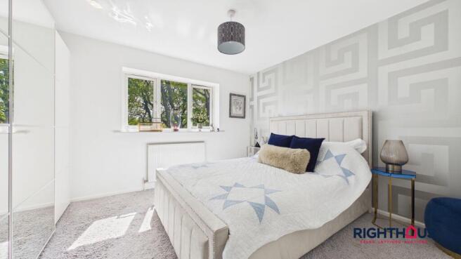 2 bed Semi-Detached for sale Image 10