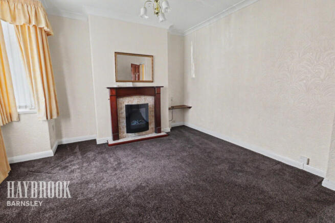 2 bed Semi-Detached for sale Image 8