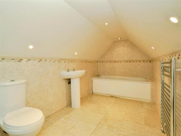 Ensuite Bathroom