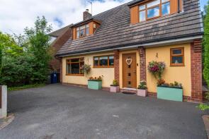 12, Royal Avenue, Leyland PR25 1BQ