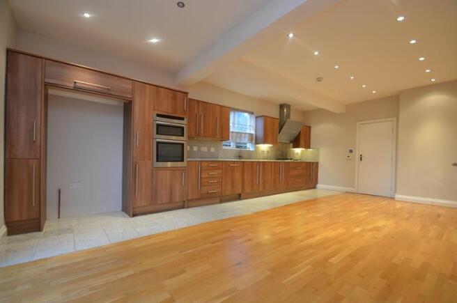 Kitchen 3