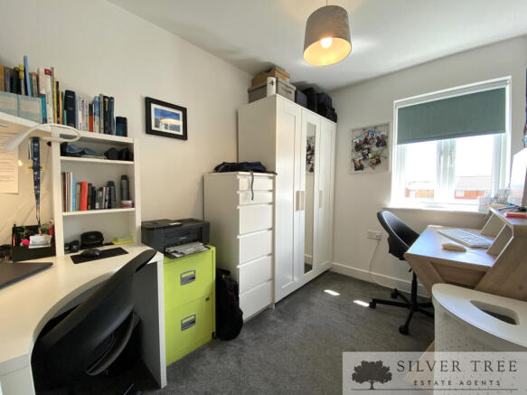 3 bed Semi-Detached for sale Image 11