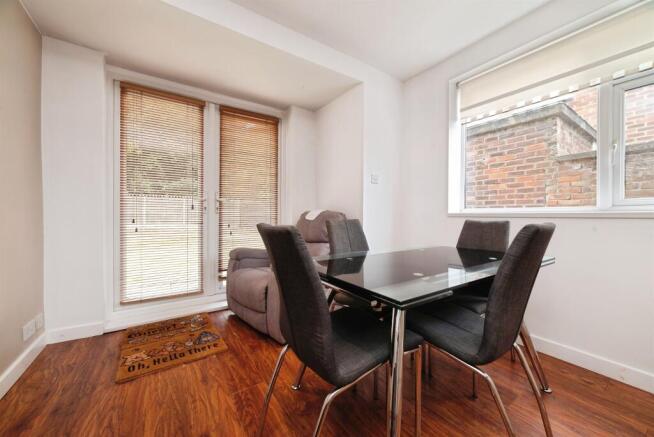 3 bed End of Terrace for sale Image 7