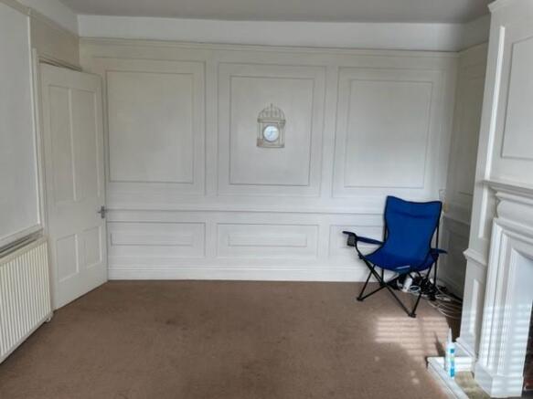 Lounge 2.jpg
