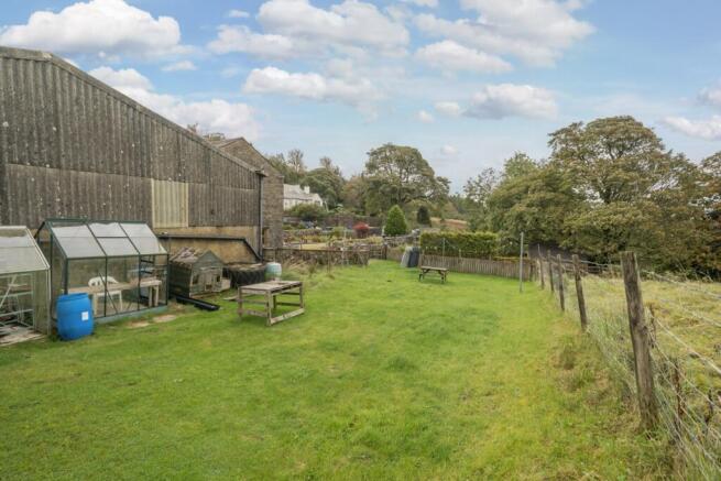 3 bed Barn Conversion for sale Image 8