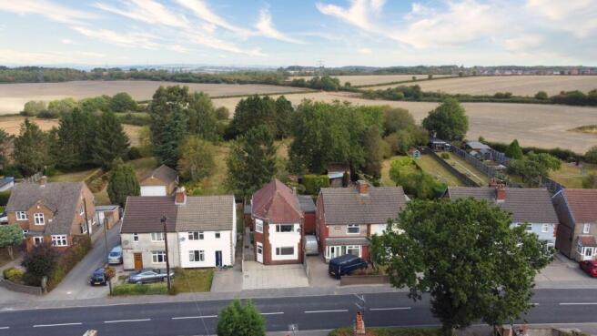 Williamthorpe Road, North Wingfield, S42 photo 4