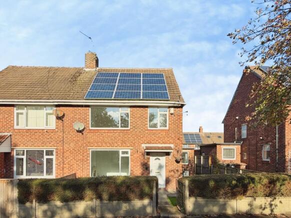 3-bed semi-detached on Goathland Avenue, Benton, Newcastle upon Tyne, NE12, £190,000