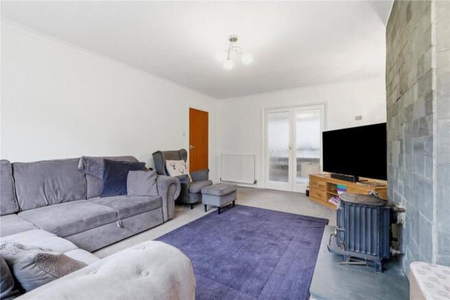 4 bed Detached to rent Image 5