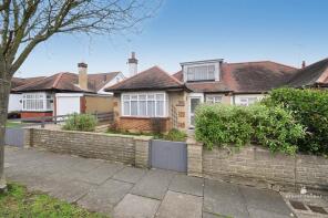 29, Leighwood Avenue, Leigh-on-sea SS9 4LF