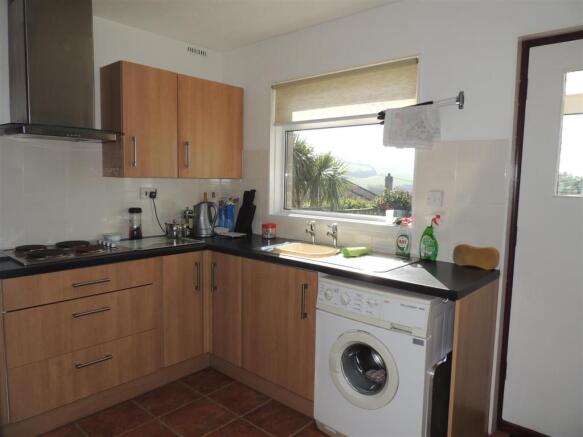 Kitchen: