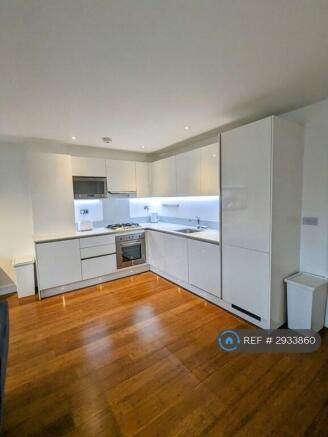 German Handleless Kitchen