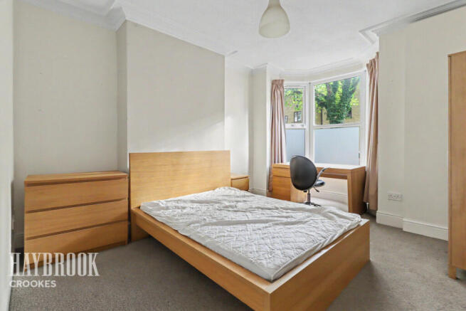 3 bed Terraced for sale Image 4