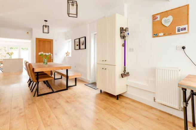 Dining/family room