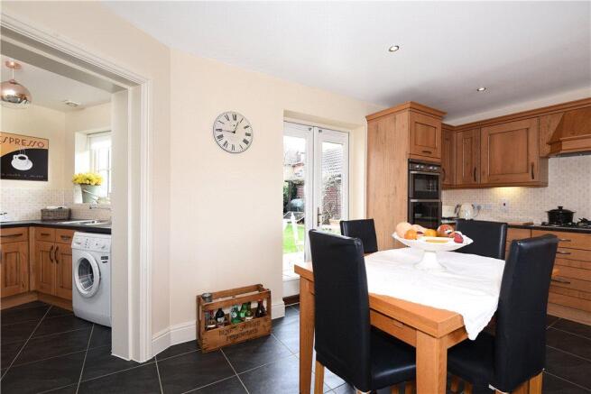 Kitchen/Breakfast Rm