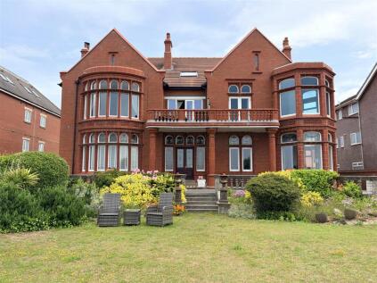 Joflor Mount, 54 North Promenade, Lytham St Annes