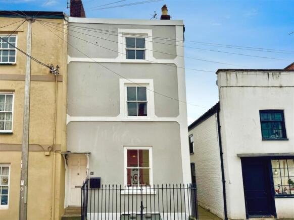 8 Lower Church Street