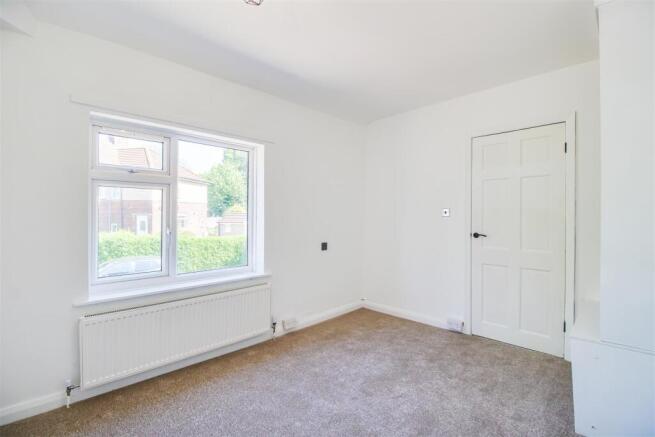 3 bed Semi-Detached for sale Image 9