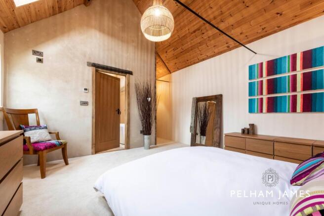 Principal Suite, The Lambing Shed, Barrow