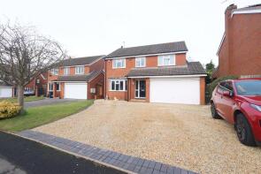 41, Stuarts Green, Stourbridge DY9 0XR