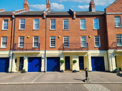 Drakes Court, Quayside Walk, SO40 4AA