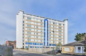Flat 19, Northpoint, Sherman Road, Bromley BR1 3JN
