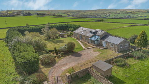 High Lea, High Lee Lane, Scammonden Road, Barkisland HX4 0DE
