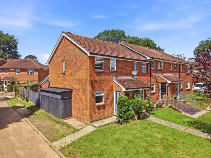 Nursery Close, Capel, Surrey, RH5