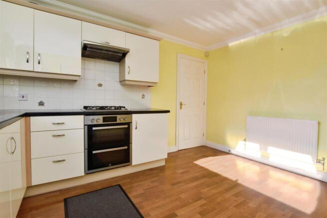 3 bed Detached Bungalow for sale Image 7