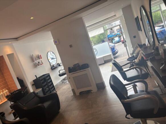 Unit 3, 38 Stewart St, Milngavie - 003.jpeg