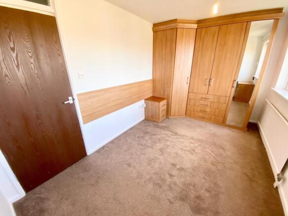 1 bed Apartment for sale Image 8