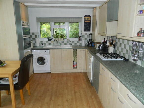 kitchen/breakfast room
