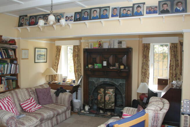 Photo 3