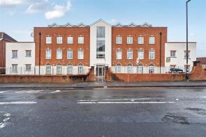 22, Parade Court, Speedwell, Bristol BS5 7TB
